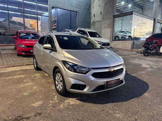 CHEVROLET ONIX 1.0 MPFI JOY 8V FLEX 4P MANUAL CHEVROLET ONIX 1.0 MPFI JOY 8V FLEX 4P MANUAL